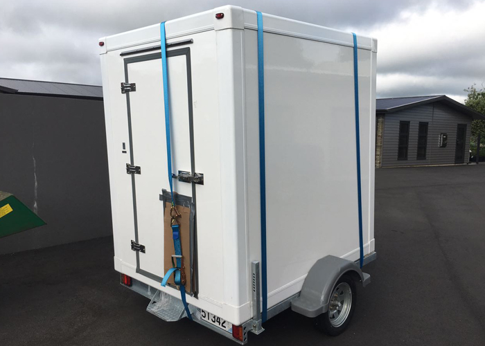 Luxury Mobile Cold Car Trailer with Fast Assembly FRP Profiles And PU Insulation