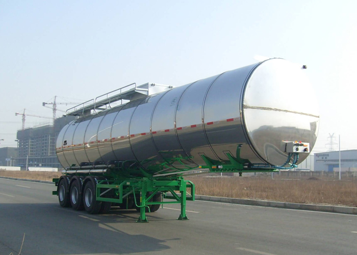 43500L Insulated Carbon Steel Tank Semi Trailer with 3 Axles for Palm Oil