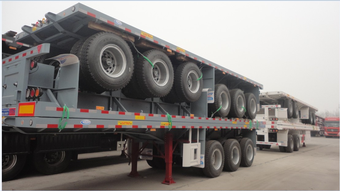 40 Ft Flat Bed Semi-trailer with Pillars for Logs