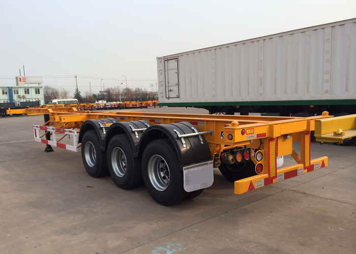 40 Feet Low Clearance Skeleton Semi-Trailer with 3 axles and gooseneck for organic chemical tanker container